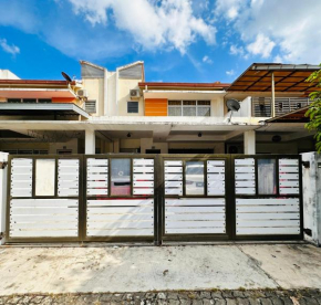 Fitzw Homestay Kota SAS - All rooms with aircond